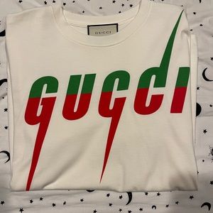 Gucci blade t-shirt logo